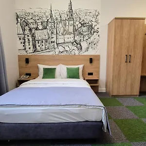 Hotel Domus Mater
