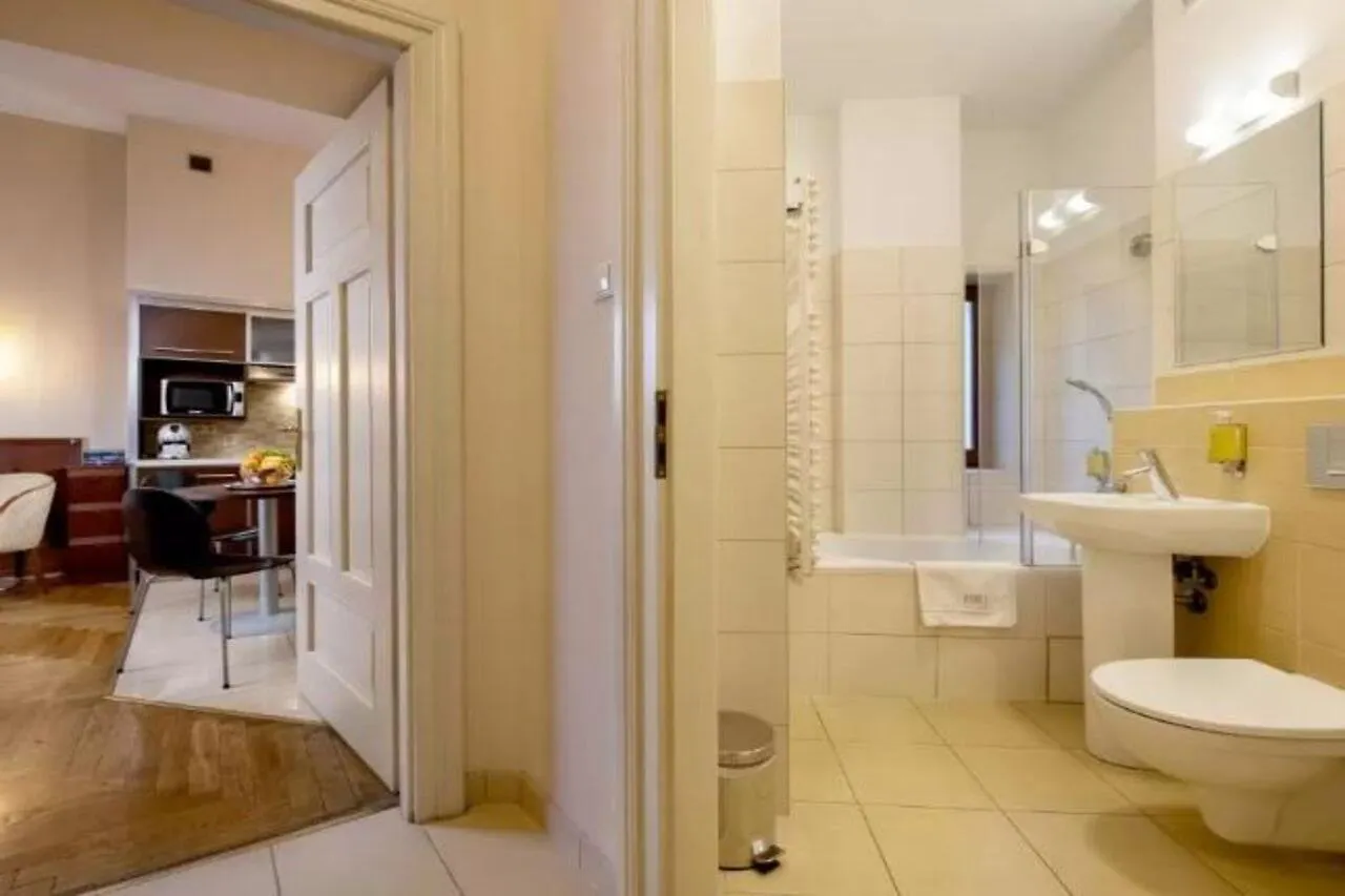 Red Brick Apartments Krakow 3*,  Poland