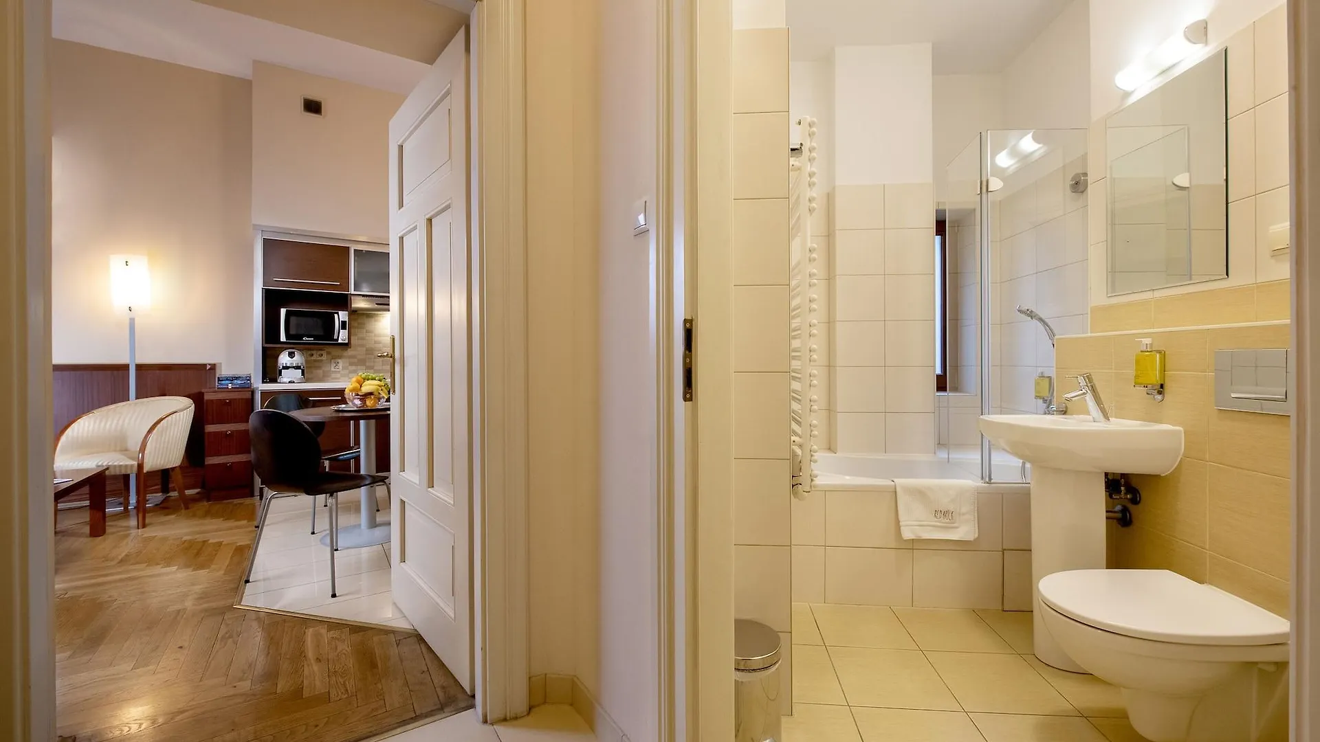 Red Brick Apartments Krakau Aparthotel